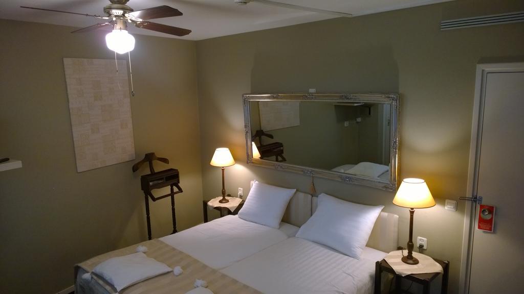 Hotel De Kroon Oirschot Phòng bức ảnh